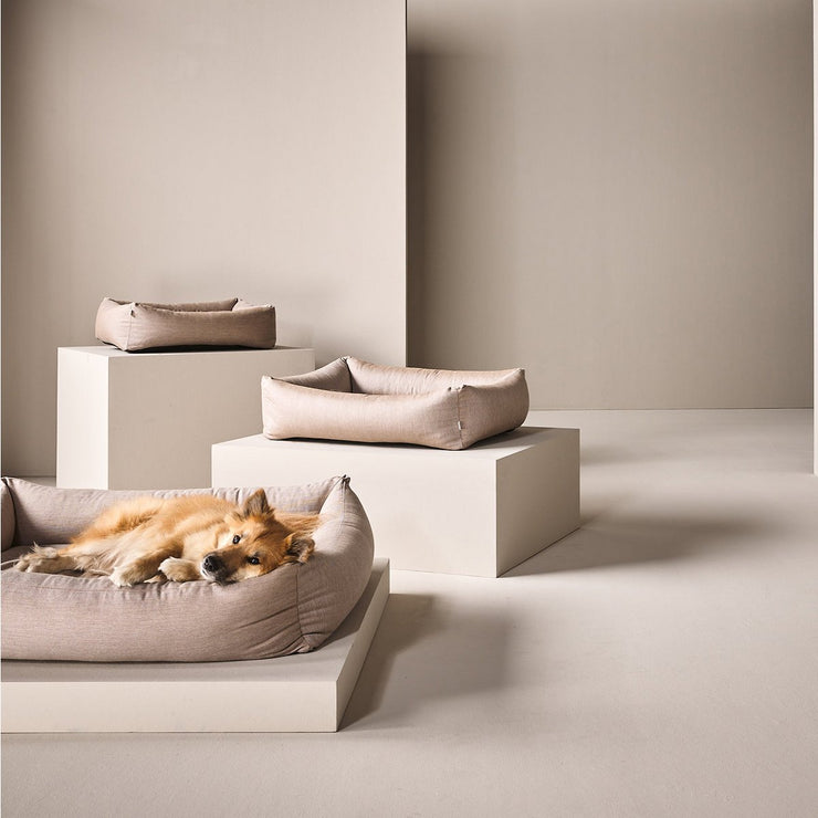 Laboni SMOOTH - OUTDOOR-Hundebett in LINO