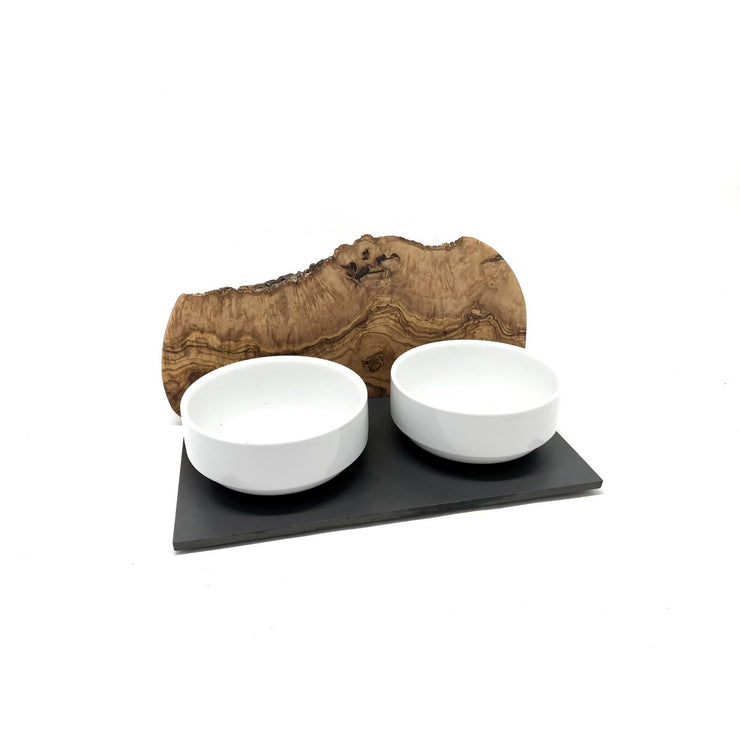 elegante Futterstation Cats only DUO MOUNTAIN aus Olivenholz auf schwarzer Platt mit 2 Porzellanschüsseln à 0,4l: 100% Natur, exclusiv, langlebig, leicht zu reinigen.
